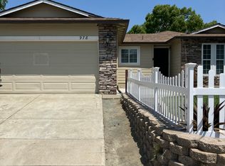978 Walnut Dr, Oakley, CA 94561