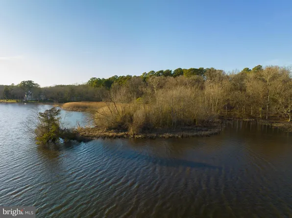 1410 Bell Island Trl, Salisbury, MD 21801