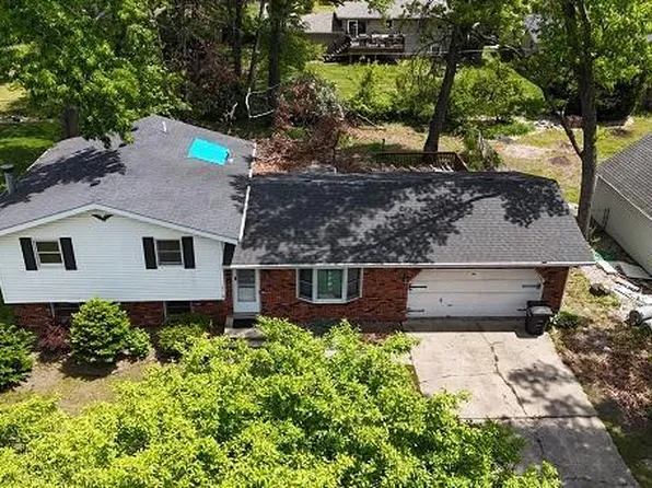 2123 Lapine St, Portage, IN 46368