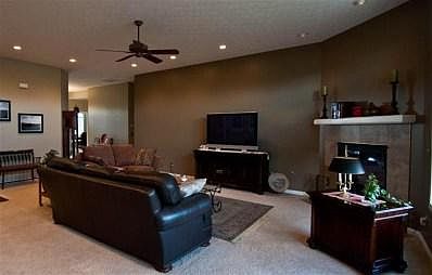 5th image of 9722 Southern Belle Ct