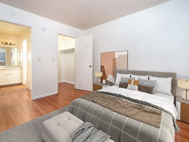Park Villa Apartments — Photo 19