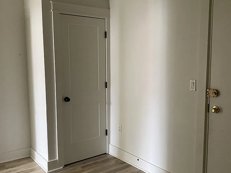 11 E Walnut St #3 — Photo 11