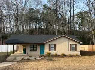 11317 Ash Rd, Northport, AL 35475