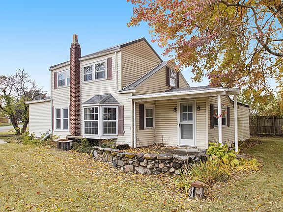 2nd image of 51469 County Road 5