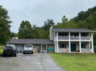 2558 Shatto Rd, Ripley, WV 25271