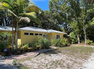 824 Highland St, Sarasota, FL 34234