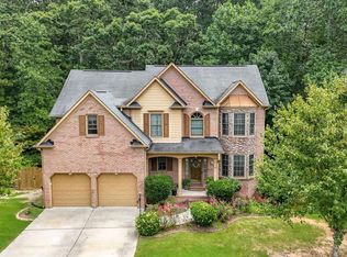 2330 Chandler Grove Dr, Buford, GA 30519