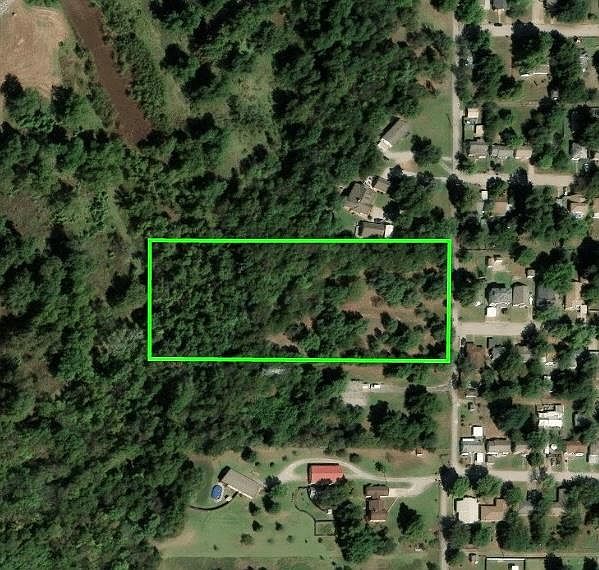 1st image of 602 SW 9th St
