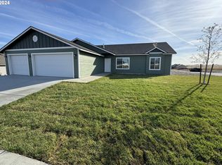 2931 Curlew St, Umatilla, OR 97882