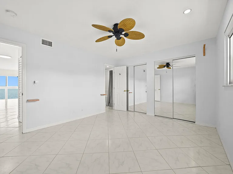 400 Wilma Cir #207 — Photo 21