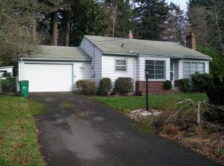 7823 SW Greenwood Dr, Portland, OR 97223