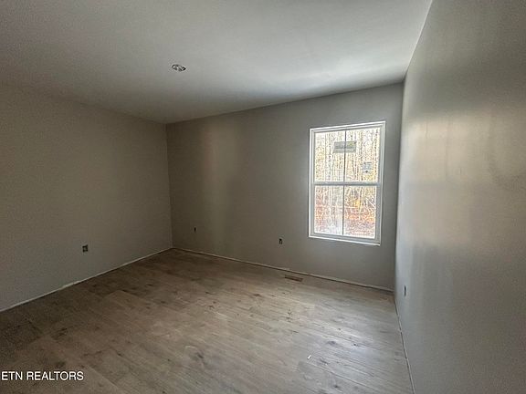 5th image of C 59th Rd