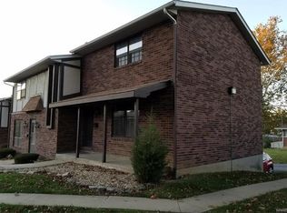 1229 N 17th St, Belleville, IL 62226