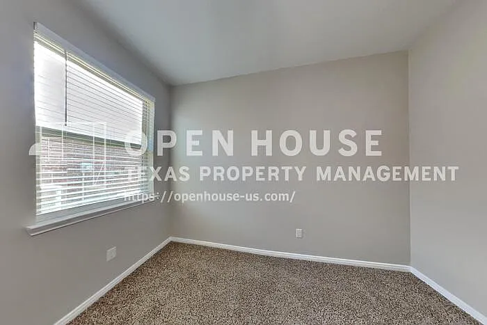 3218 Clayton Terrace Dr — Photo 14
