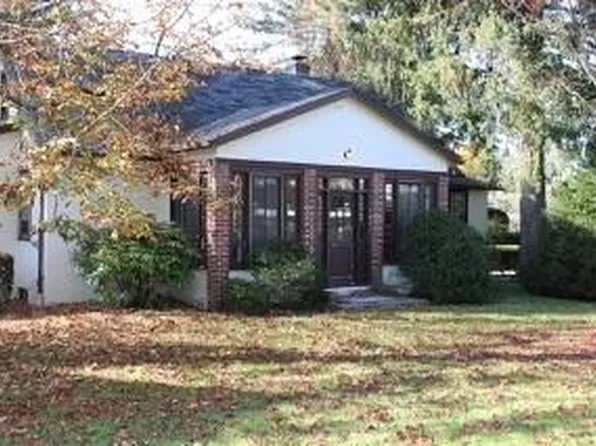 144 Edgewood Avenue, Thornwood, NY 10594