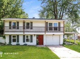 1507 S Skyline Dr, Liberty, MO 64068