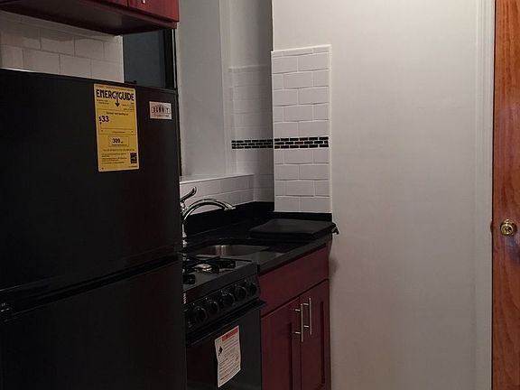 5th image of 230 W 24th St APT 2E