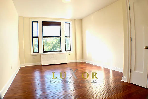 Rented by Luxor Homes & Investment Realty | media 41