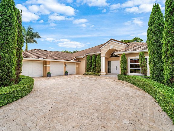 2nd image of 1697 Mayacoo Lakes Boulevard