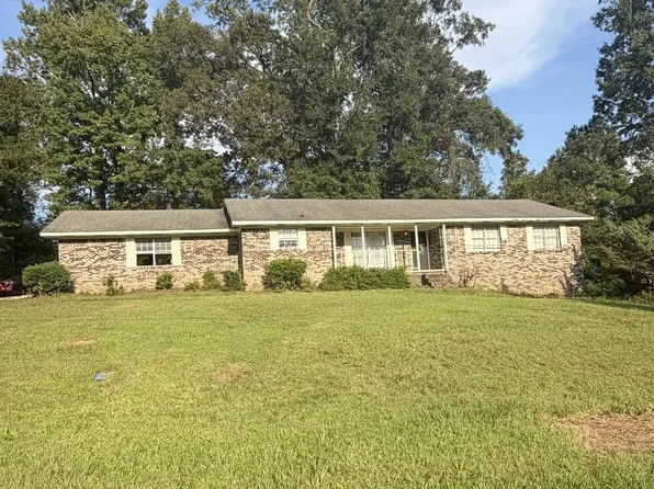 217 Hillman Rd, Poplarville, MS 39470