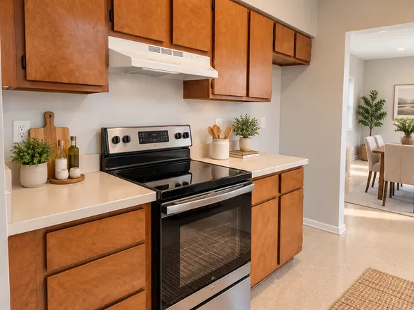 S0034 - 158 Seymour, 158 Seymour St APT 2E, Hartford, CT 06106