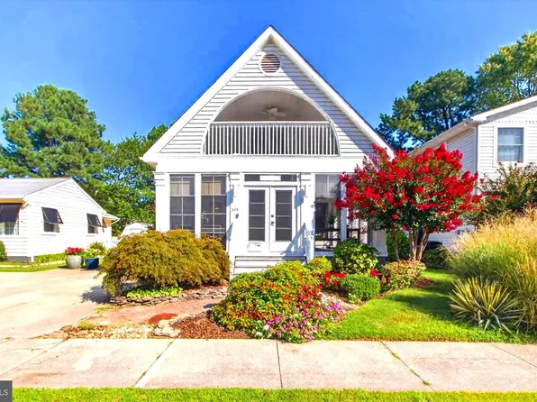 345 Hickman St, Rehoboth Beach, DE 19971