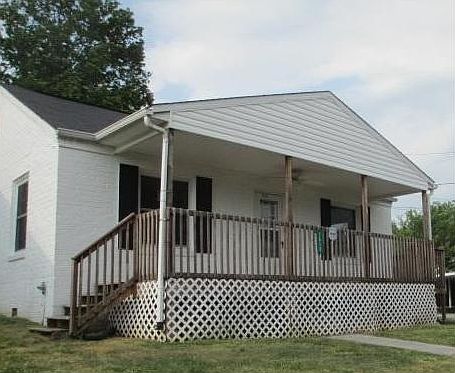 1st image of 1313 Newton St