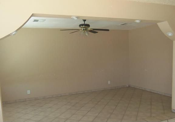 4th image of 8436 W Mackenzie Dr