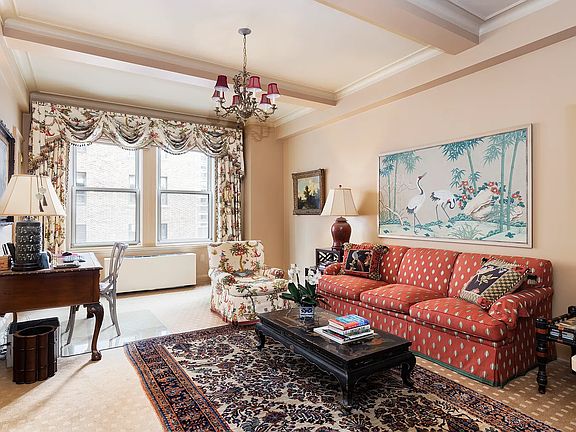 4th image of 1120 Park Ave #7C