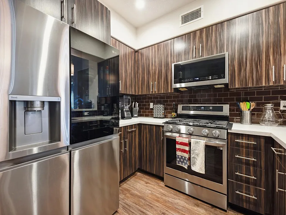 24535 Town Center Dr #6305