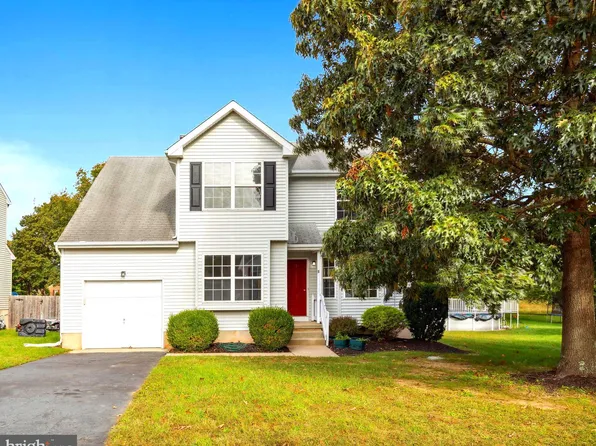 5 Glen Echo Ct, Swedesboro, NJ 08085