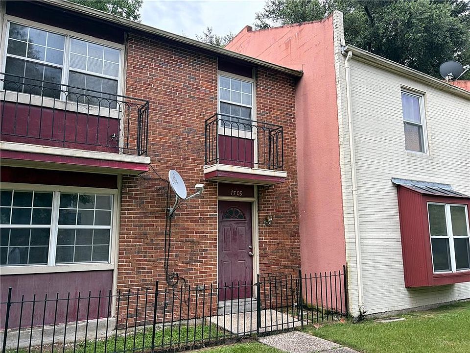 1st image of 7709 Belcrest Pl