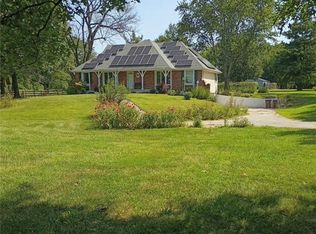 905 S Lincoln Ave, Raymore, MO 64083