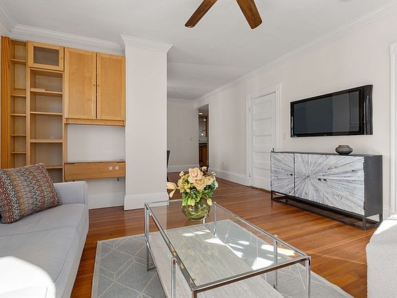 5th image of 55 Reservoir Rd APT 2