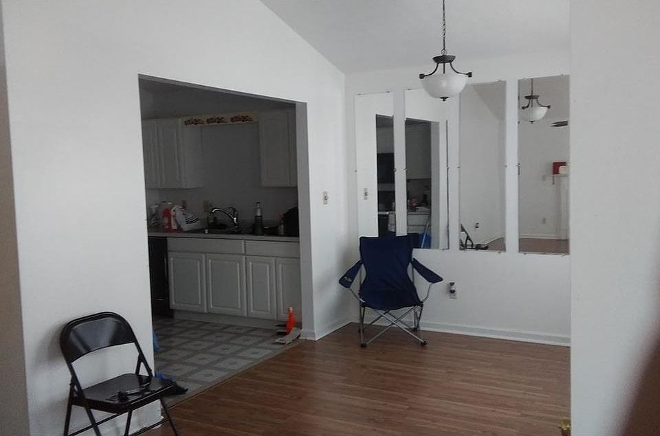 2nd image of 9645 English Oak Dr