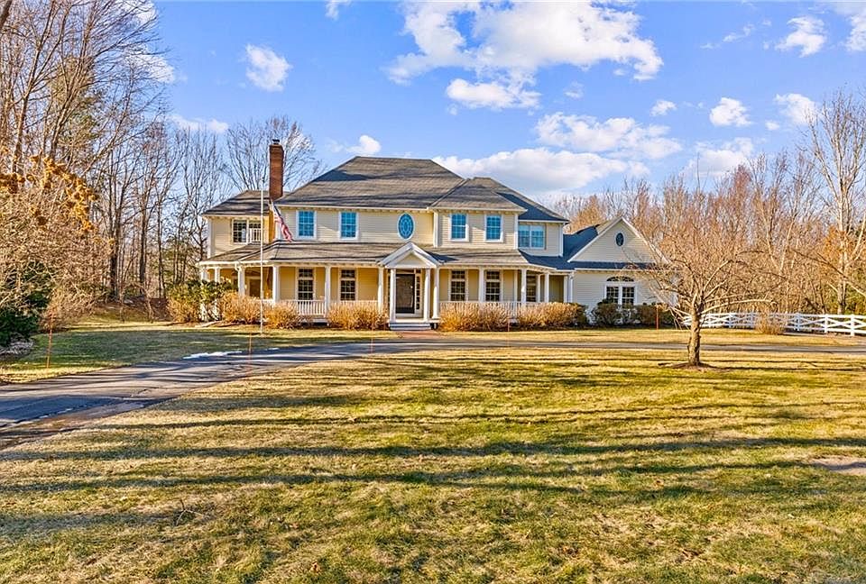 1st image of 41 Miss Fry Dr
