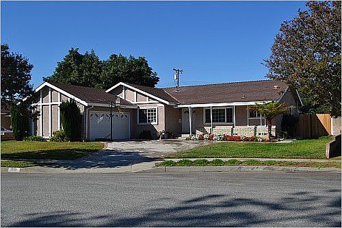 1st image of 1113 S Wilson Dr