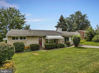 340 Donna Ln, York, PA 17403