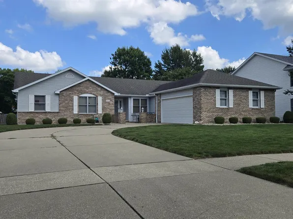 1816 Hunter Ridge Dr, Springfield, IL 62704