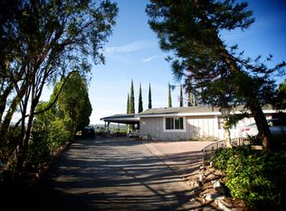 20154 Hatteras St, Woodland Hills, CA 91367