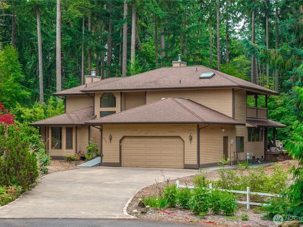 5201 SW 318th Court, Federal Way, WA 98023