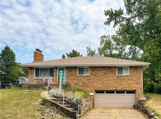 4803 Oakridge Dr, Pittsburgh, PA