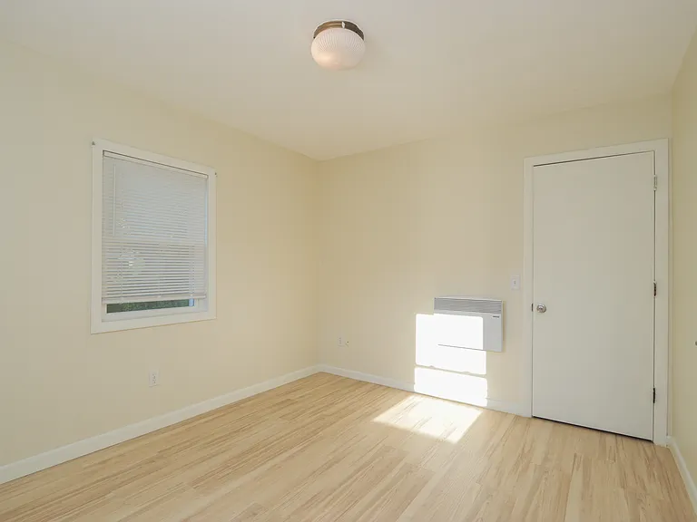 321 Montcalm St #R — Photo 31