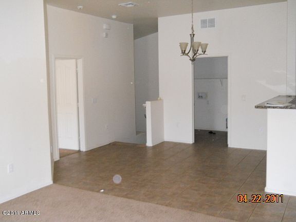 4th image of 280 S EVERGREEN Road #1258