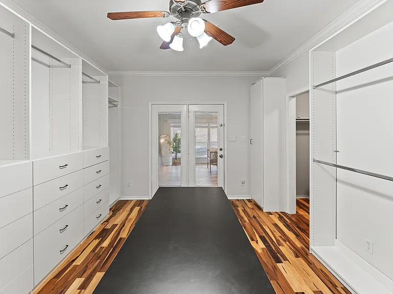 1060L Great Oaks — Photo 35