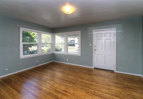 4th image of 536 Canyon Dr