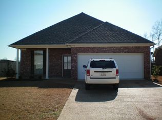 312 E Magnolia Pl, Pearl, MS 39208