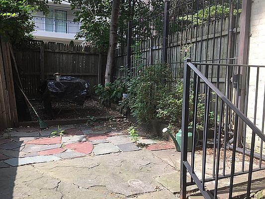 1st image of 530 Clinton Ave APT 1