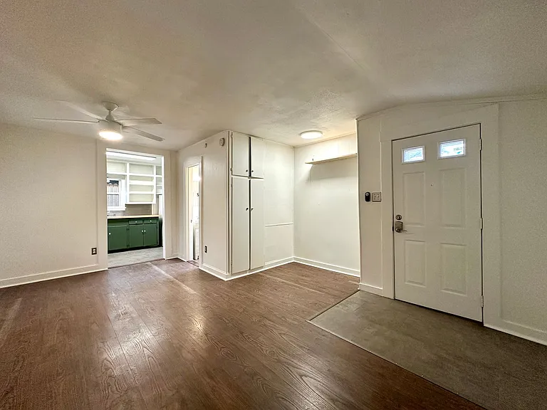 3309 22nd St — Photo 7
