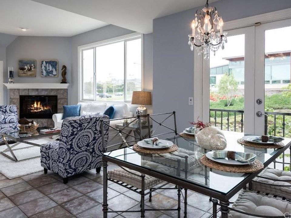 1st image of 720 Marguerite Ave #2